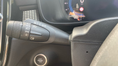 Volvo Xc40 2.0 B4P Plus Dark 5dr AWD Auto Petrol Estate